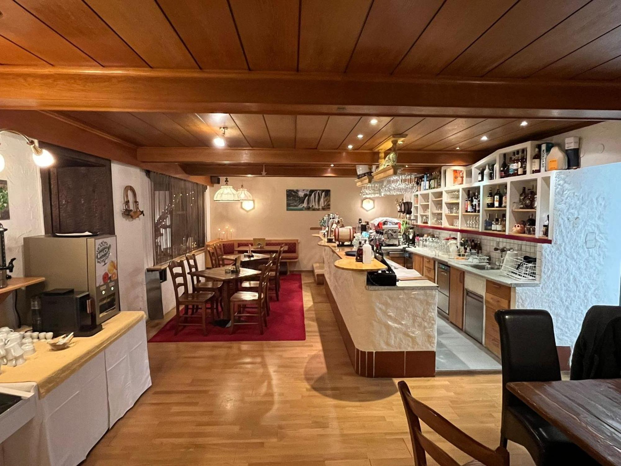 Gasthof-Pension Alt Kirchheim บาด ไคลน์เคิร์ชไฮม์ ภายนอก รูปภาพ