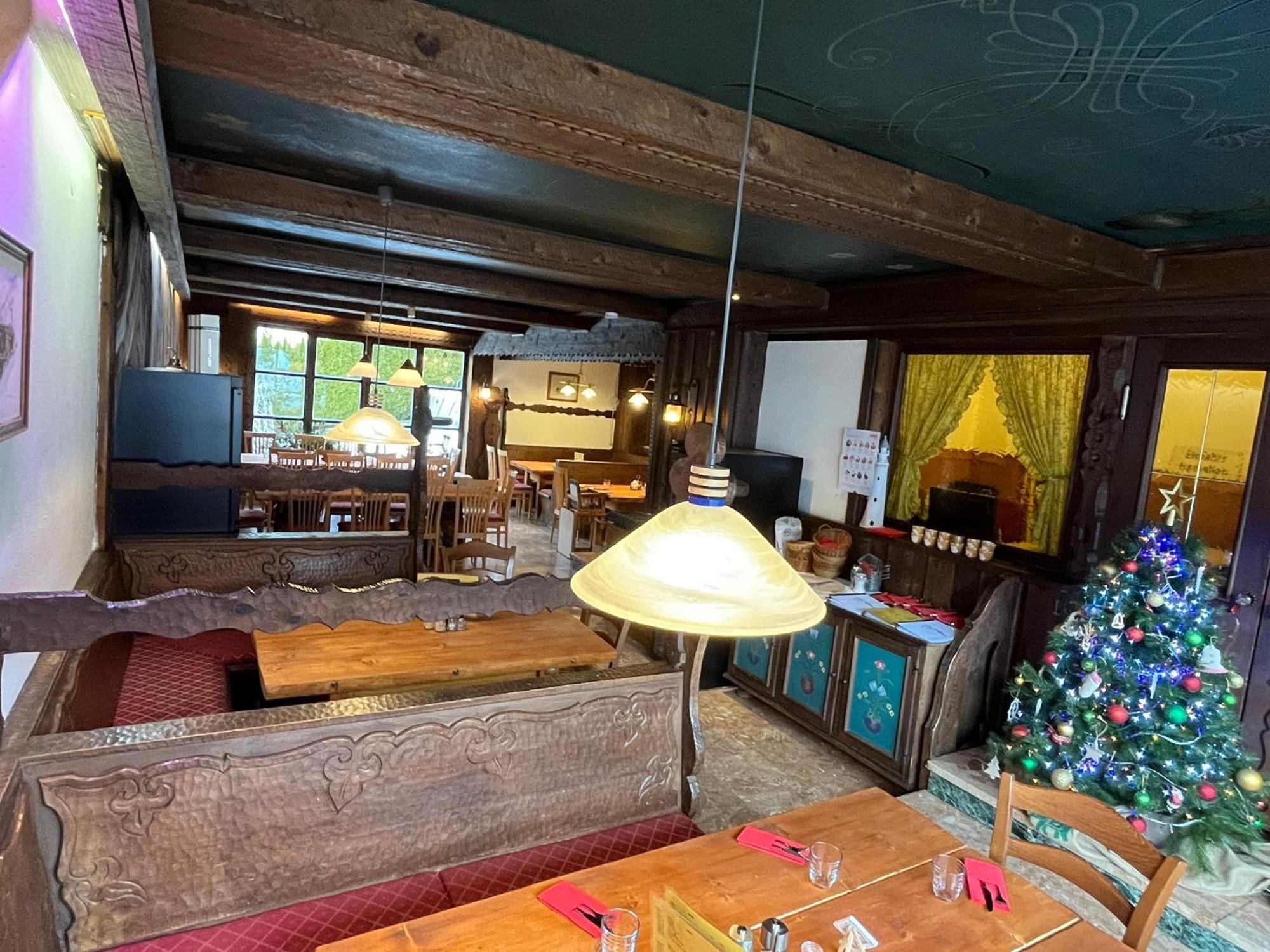 Gasthof-Pension Alt Kirchheim บาด ไคลน์เคิร์ชไฮม์ ภายนอก รูปภาพ